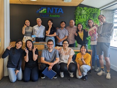 NTA-English-Academy-StudentGroup