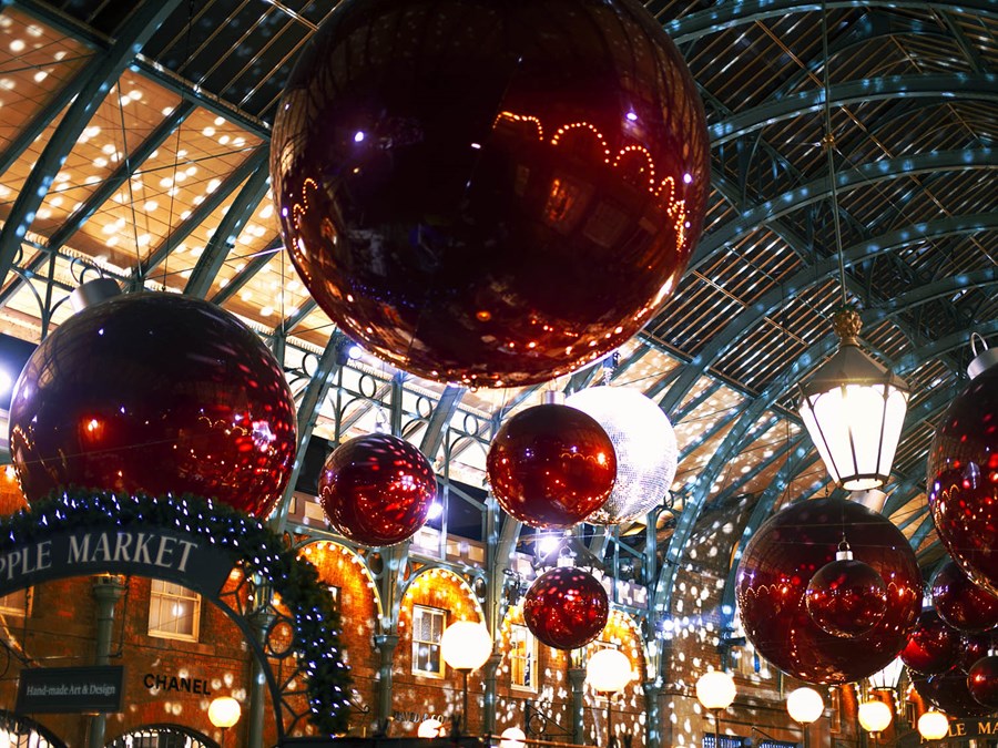 Living Learning English Christmas lights