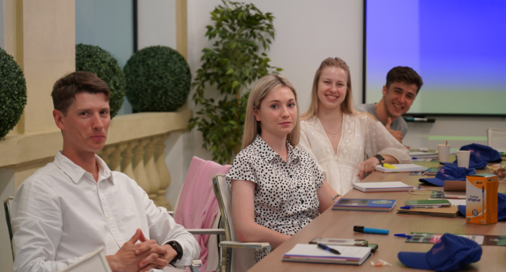 Neuro Business School students in class